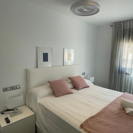 Moderno Apartamento Con Plaza De Garaje En Pleno Centro De アルメリア エクステリア 写真