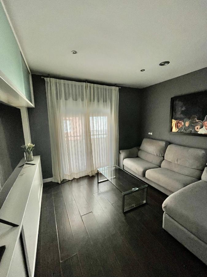 Moderno Apartamento Con Plaza De Garaje En Pleno Centro De アルメリア エクステリア 写真