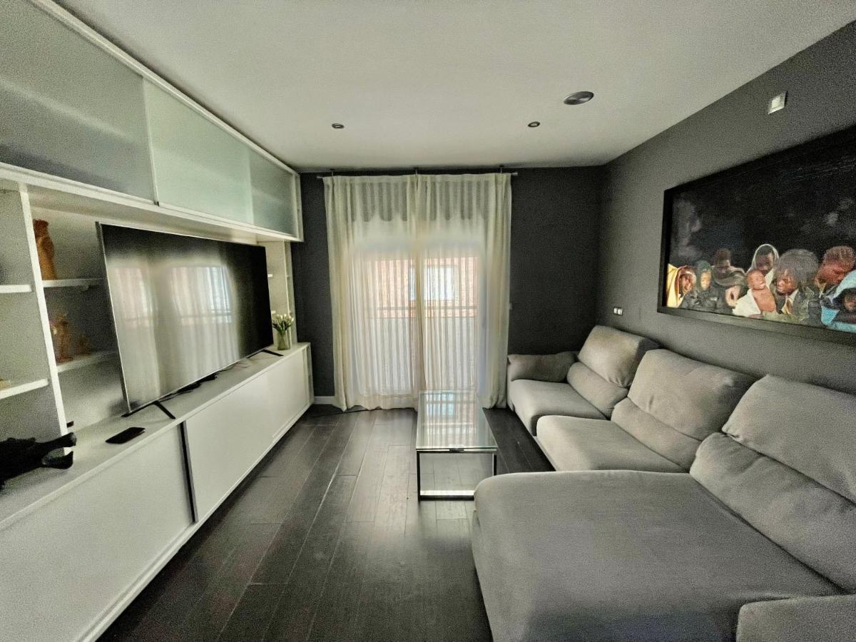 Moderno Apartamento Con Plaza De Garaje En Pleno Centro De アルメリア エクステリア 写真