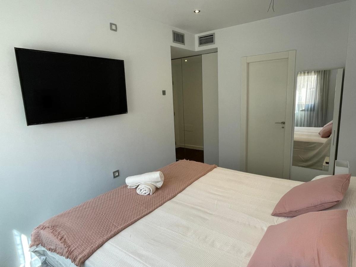 Moderno Apartamento Con Plaza De Garaje En Pleno Centro De アルメリア エクステリア 写真