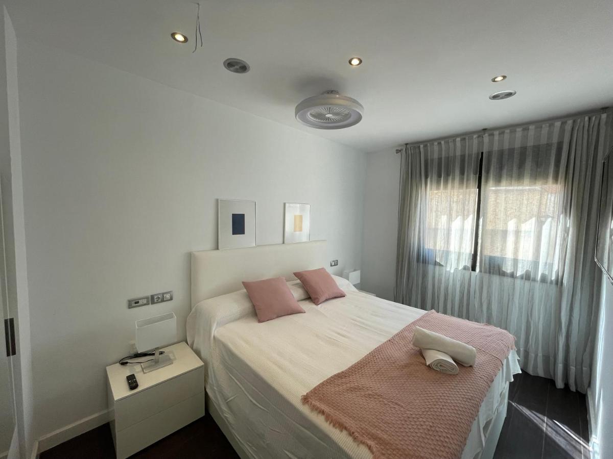 Moderno Apartamento Con Plaza De Garaje En Pleno Centro De アルメリア エクステリア 写真