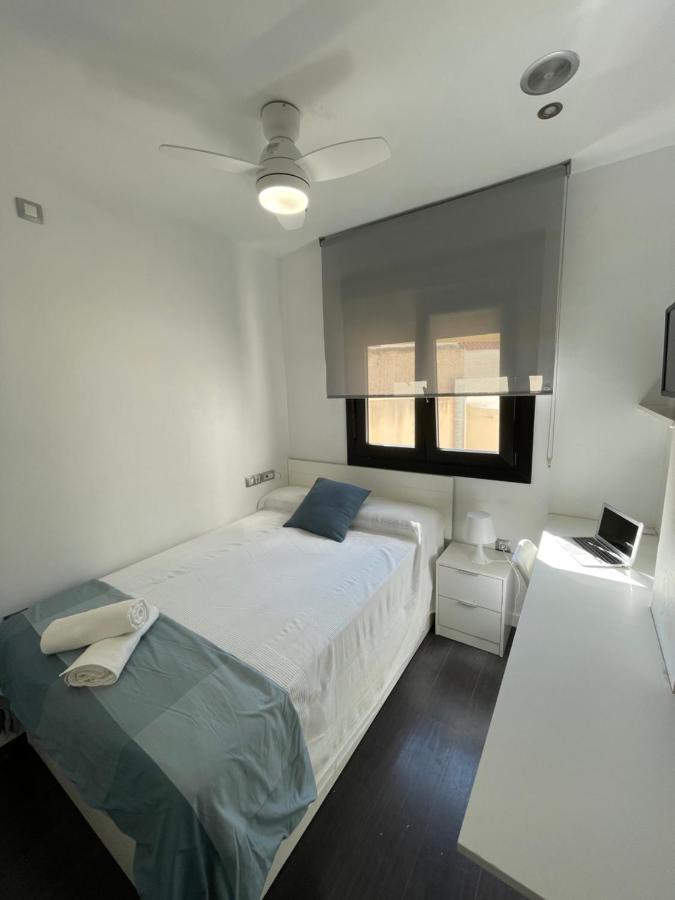 Moderno Apartamento Con Plaza De Garaje En Pleno Centro De アルメリア エクステリア 写真