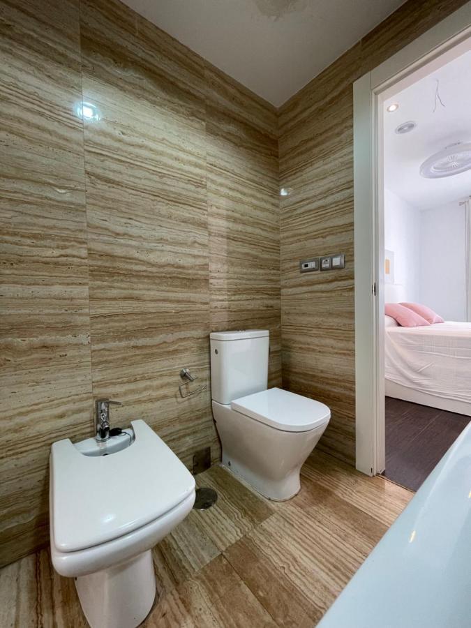 Moderno Apartamento Con Plaza De Garaje En Pleno Centro De アルメリア エクステリア 写真