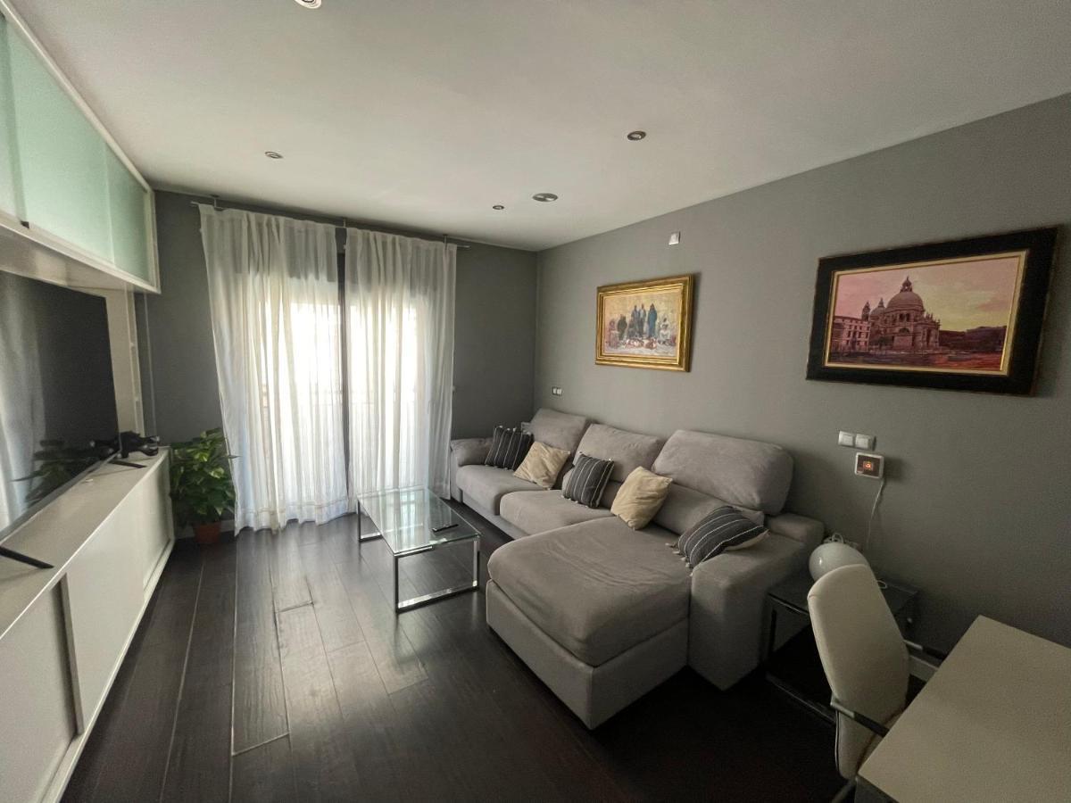 Moderno Apartamento Con Plaza De Garaje En Pleno Centro De アルメリア エクステリア 写真